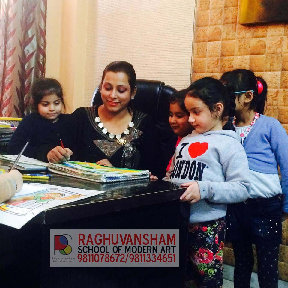 Drawing classes in Punjabi Bagh