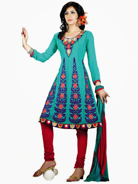 newly fashioned glamour in dress