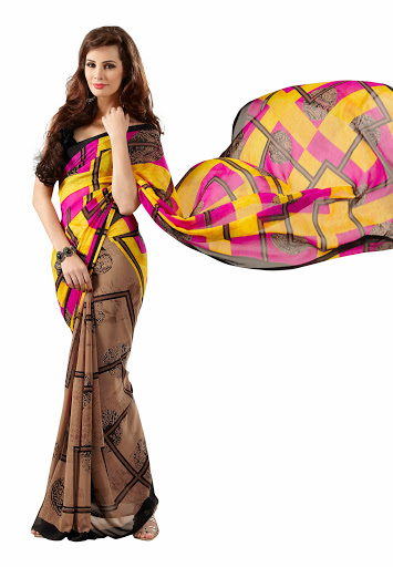 classy wear saree