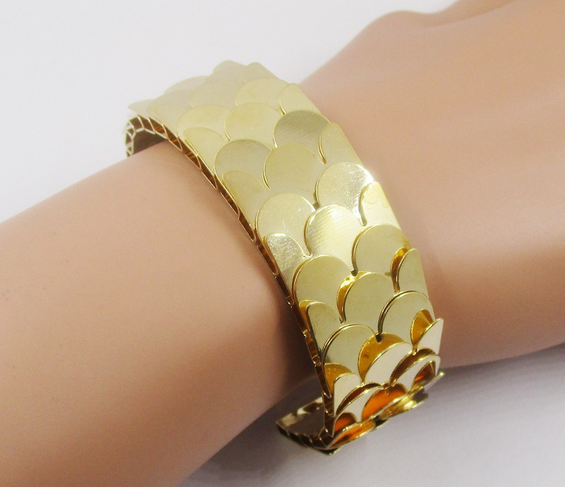 Buy Best Quality Artificial BraceletsFashion and JewelleryJewelry AccessoriesWest DelhiDwarka