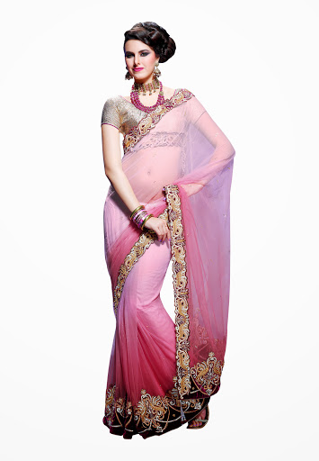 indian women with sarees