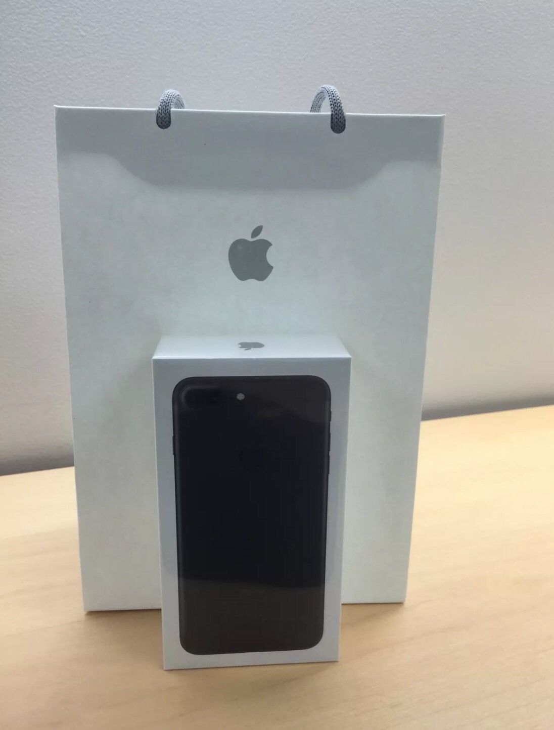 Apple iphone 7 Plus 256GB (Unlocked)