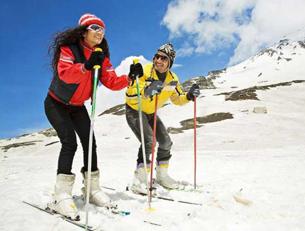 Kullu Manali honeymoon package from Delhi