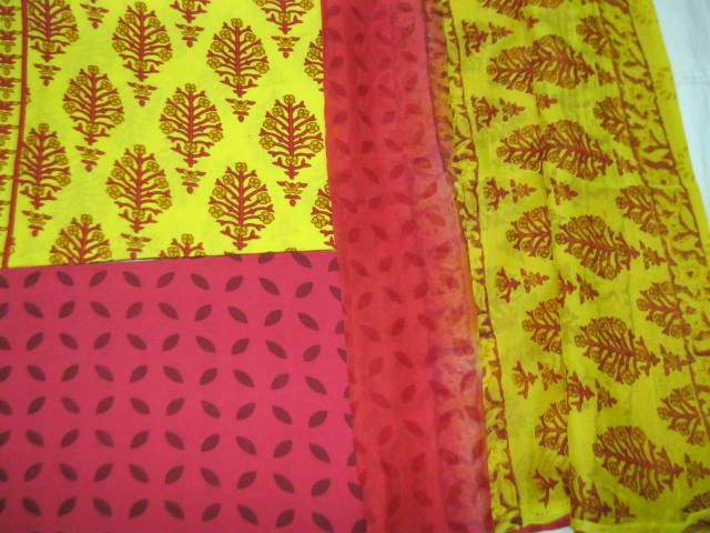 bagru print suit set.Home and LifestyleClothing - GarmentsCentral DelhiChandni Chowk