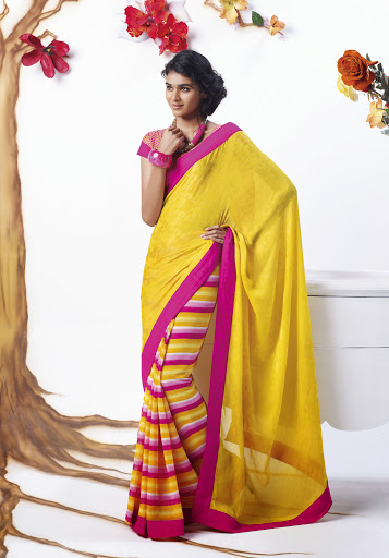 fency pattern in saree