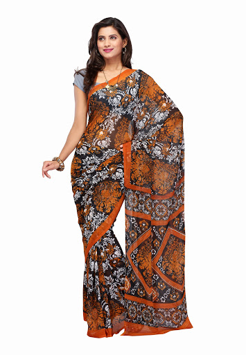 light pattern in saree
