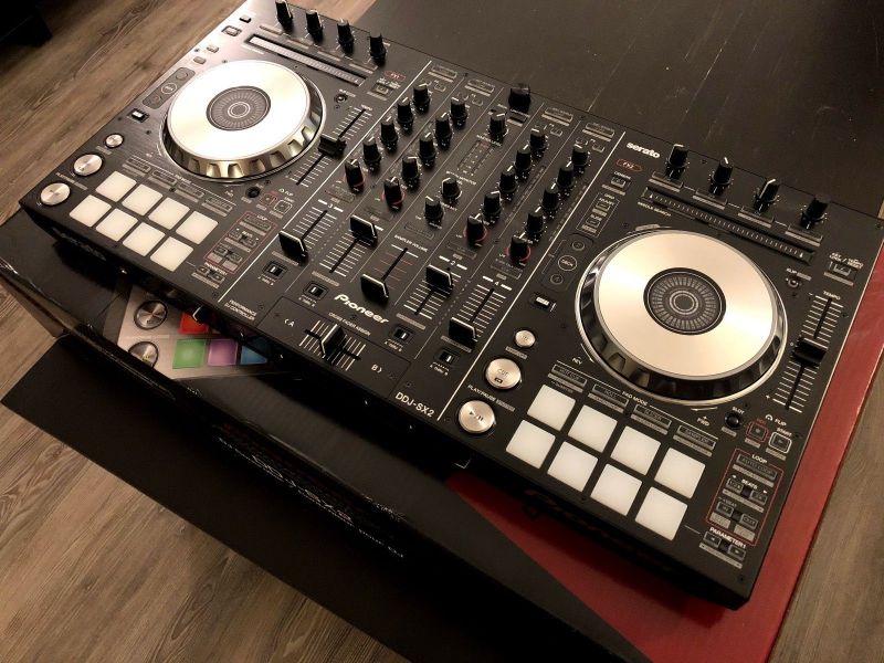 Yamaha Tyros 5