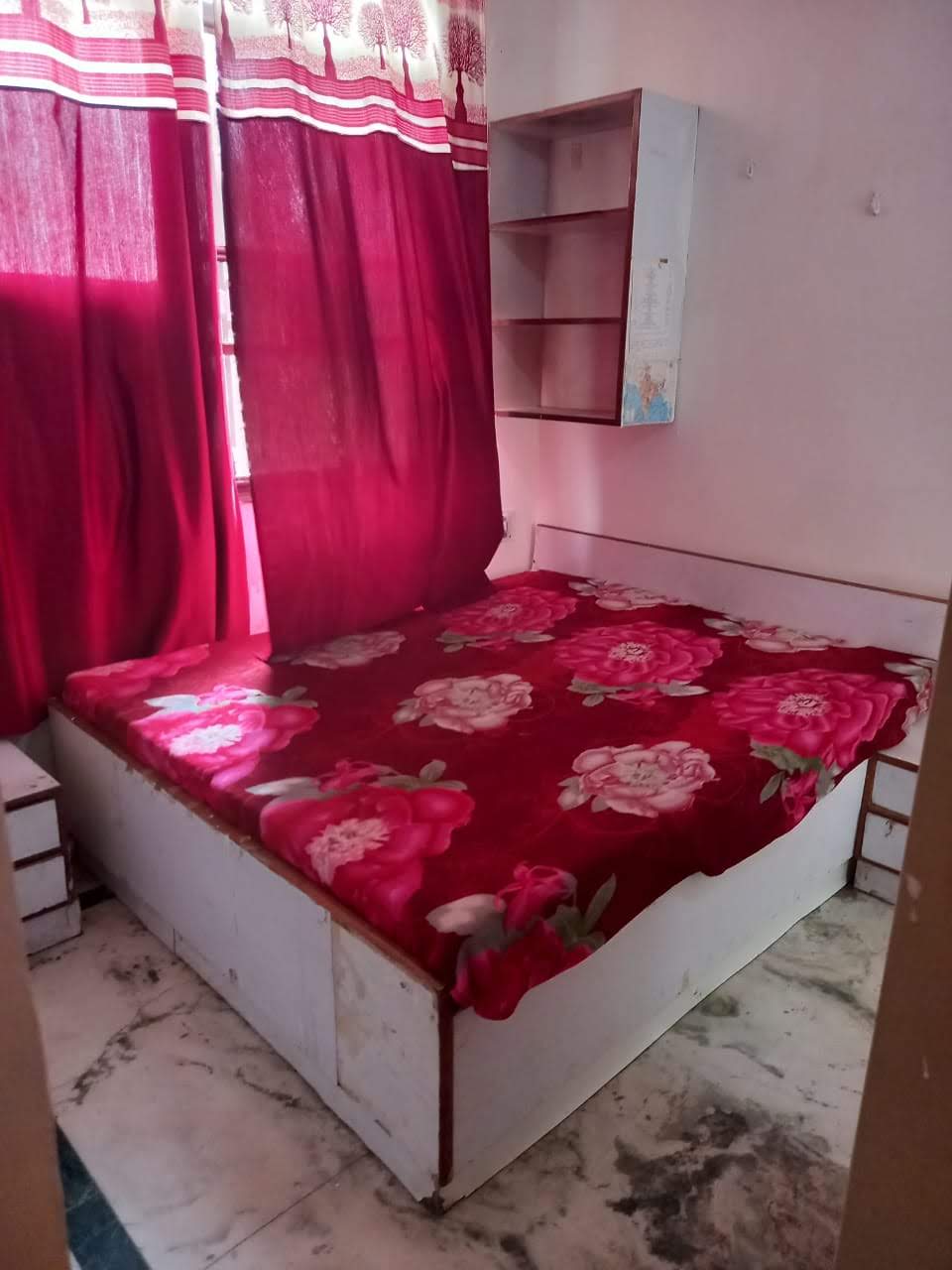 A well maintained licensed pg for girls with a experience of 5 year. we provide  fully furnished rooms with separate bed and Elmira, Book shelf, Wi -Fi, TV, fridge, cooler, ac , ro water, water cooler system. for security 24hr CCTV cameras and security guard is provided. three times  delicious food Real EstatePaying Guest HostelCentral DelhiKarol Bagh