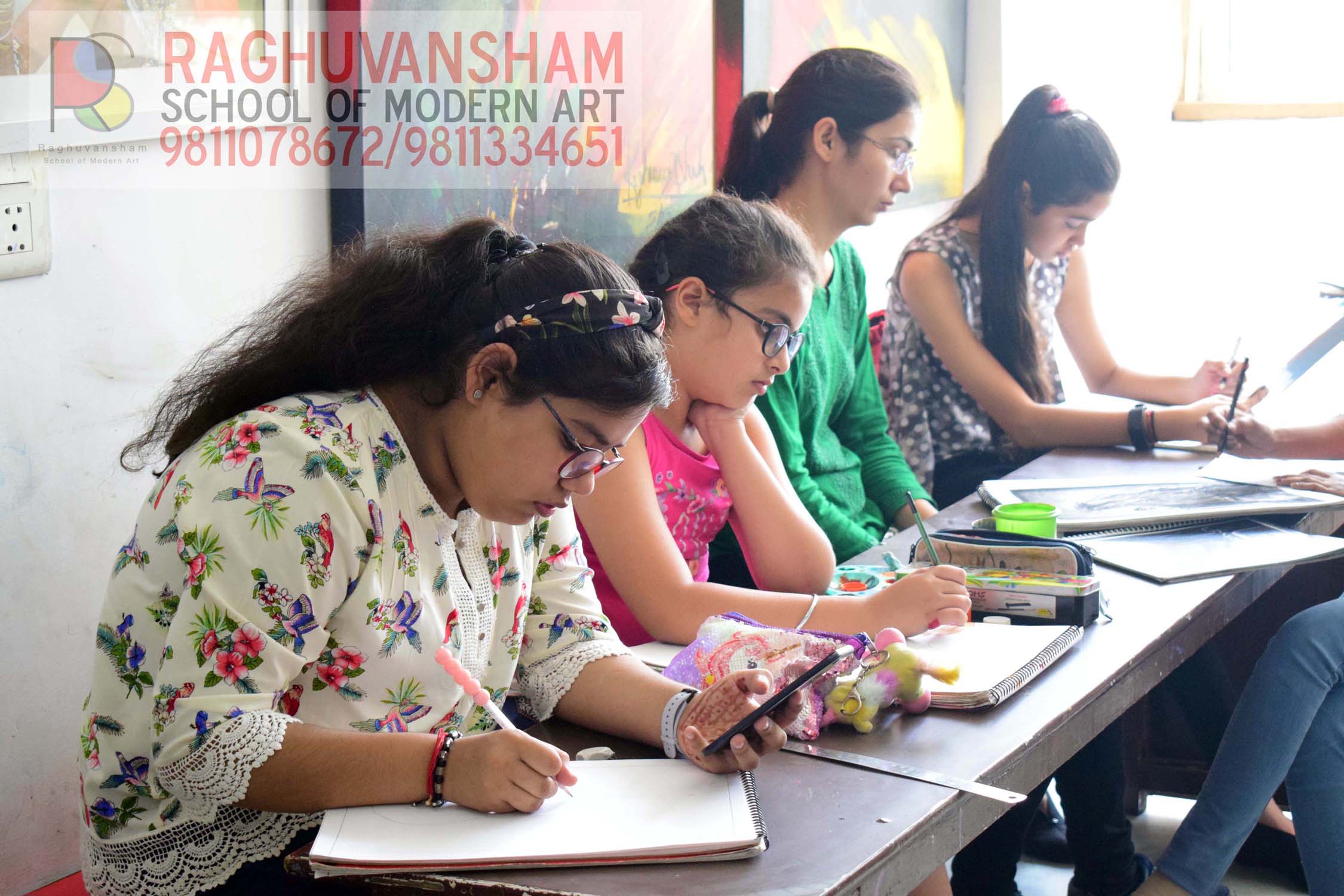 Fine Art Classes in Punjabi Bagh