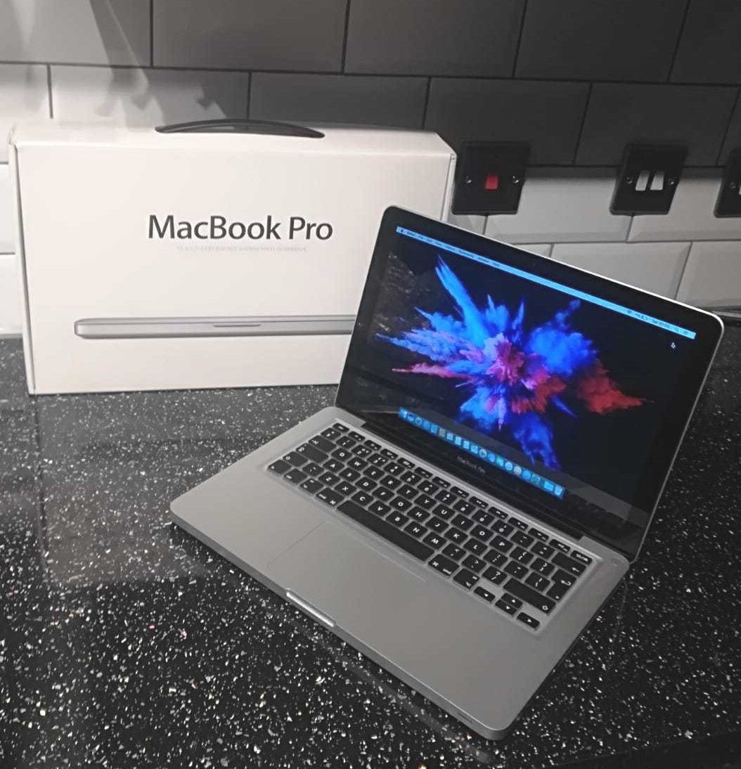 Apple MacBook airBuy and SellComputersGurgaonUdyog Vihar