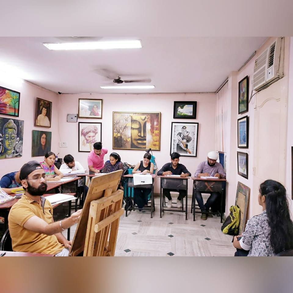 Fine art classes