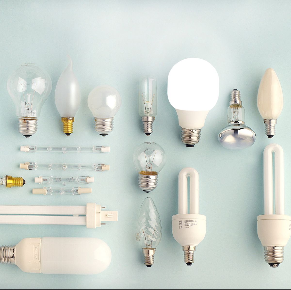 Start Your CFL Bulb Assembling Business from Home with Minimal Investment. Earn Big!\